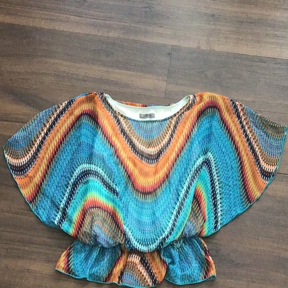 West kei Pre loved printed lined with sheer sleeves colorful Top.